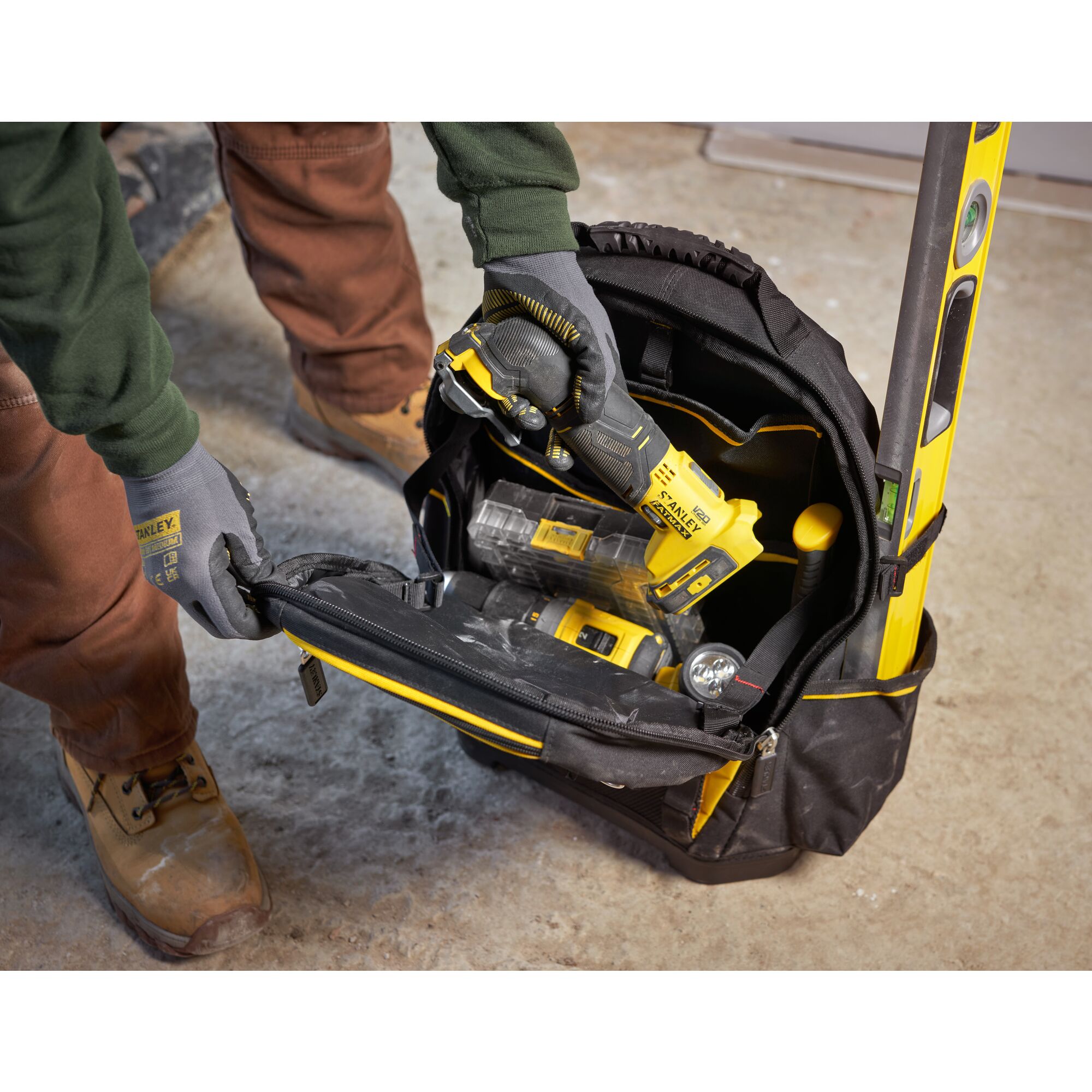 Stanley fatmax sales rugzak met wielen