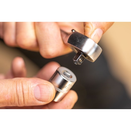 STANLEY FMMT17191-0 socket and ratchet tool close-up, showing chrome finish and knurled grip.